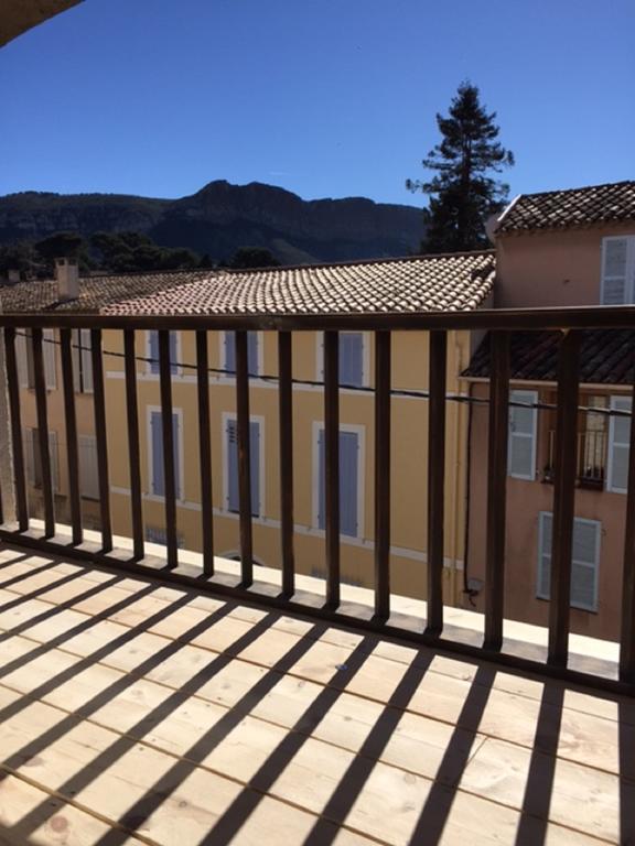 Le Duplex Apartment Cassis Luaran gambar